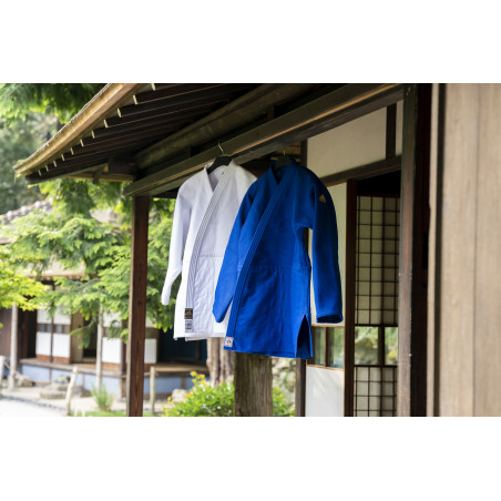kimono de judo blanc made in Japan IJF adidas