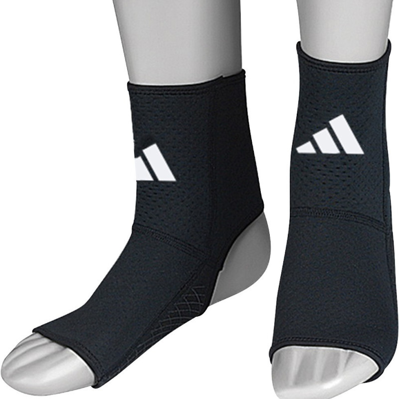 Chevillière noire adidas