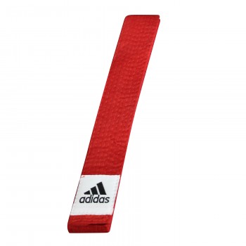 Sur ceinture rouge