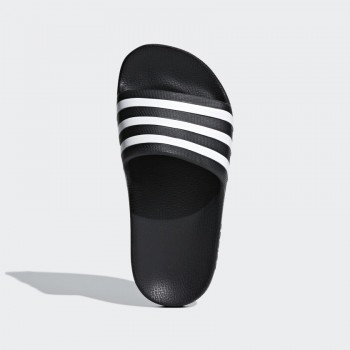 Claquettes adilette adidas enfants